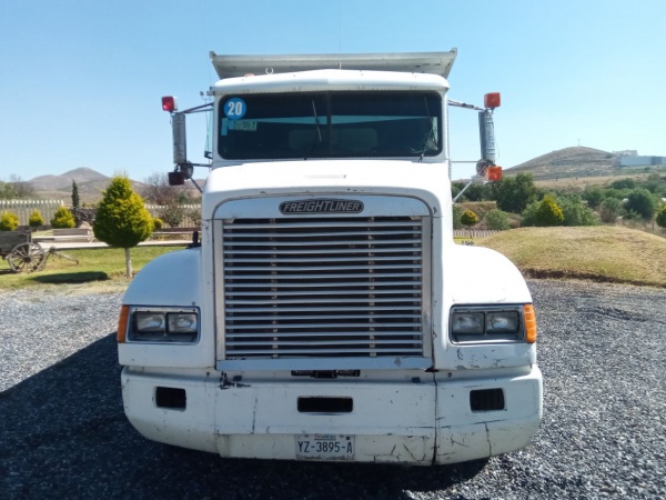 Venta y Renta de Maquinaria - CAMION DE VOLTEO FREIGHTLINER 