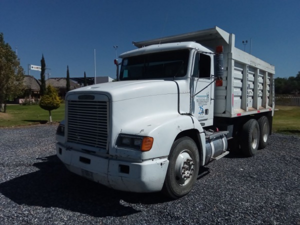 Venta y Renta de Maquinaria - CAMION DE VOLTEO FREIGHTLINER 