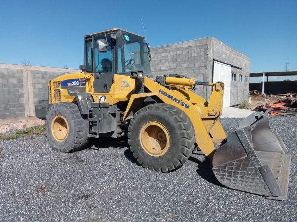 Remate - CARGADOR FRONTAL KOMATSU